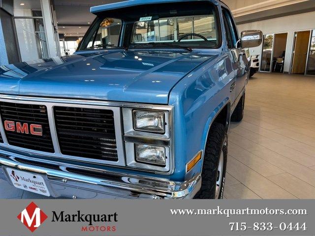 1985 GMC Pickup Vehicle Photo in CHIPPEWA FALLS, WI 54729-6305