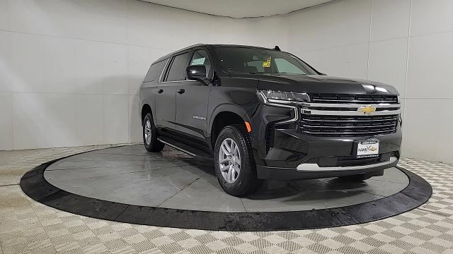 2024 Chevrolet Suburban Vehicle Photo in JOLIET, IL 60435-8135