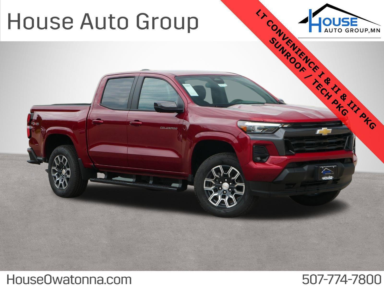 2024 Chevrolet Colorado Vehicle Photo in OWATONNA, MN 55060-4060