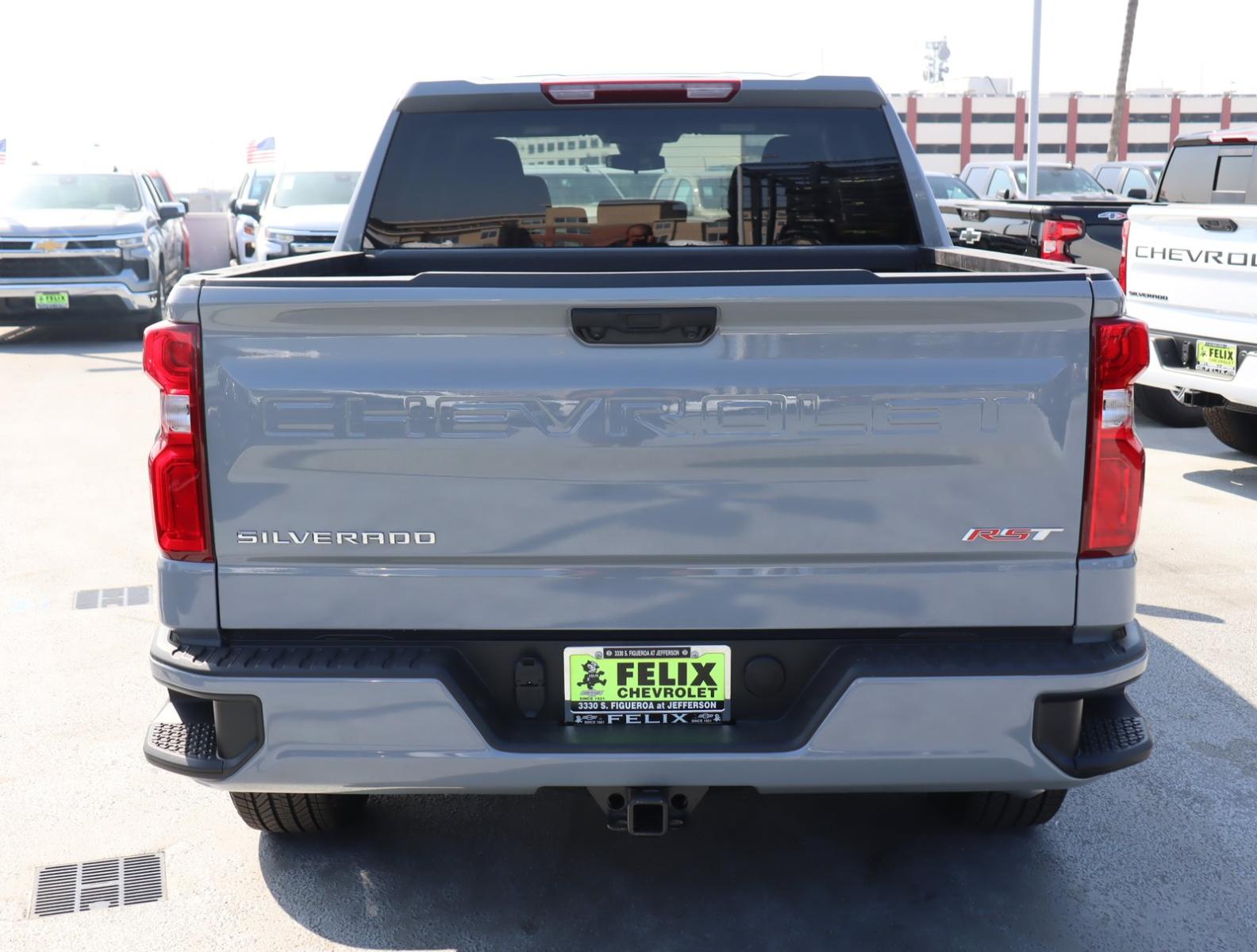 2024 Chevrolet Silverado 1500 Vehicle Photo in LOS ANGELES, CA 90007-3794