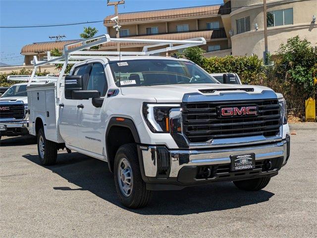 2024 GMC Sierra 2500 HD Vehicle Photo in PASADENA, CA 91107-3803