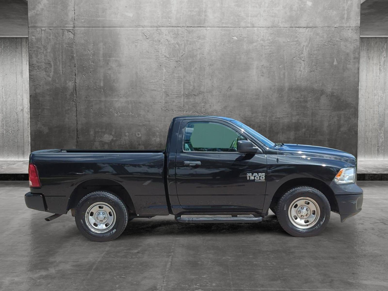 2019 Ram 1500 Classic Vehicle Photo in Ft. Myers, FL 33907