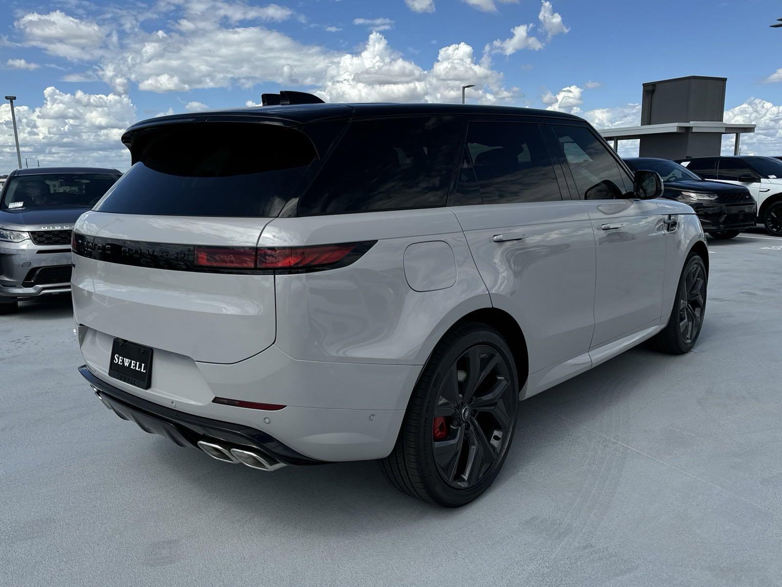 2025 Range Rover Sport Vehicle Photo in AUSTIN, TX 78717