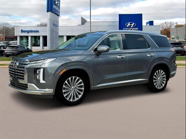 2025 Hyundai PALISADE Vehicle Photo in Green Bay, WI 54304