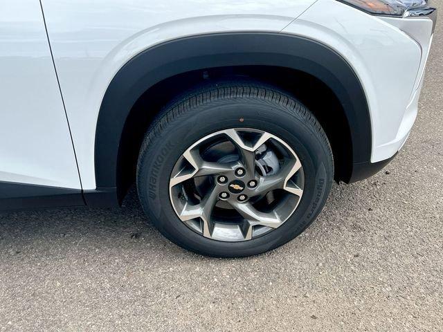 2025 Chevrolet Trax Vehicle Photo in GREELEY, CO 80634-4125