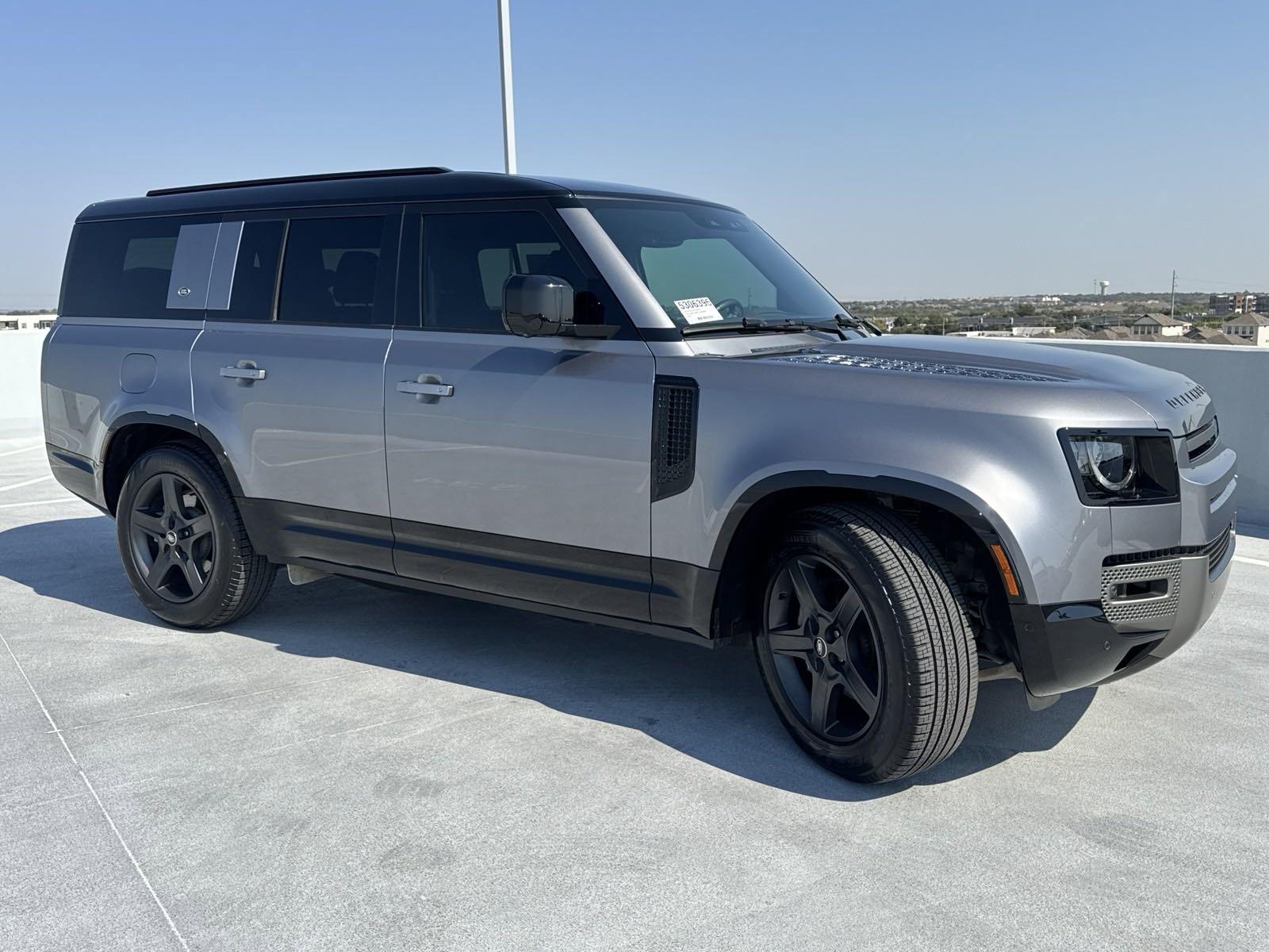 2023 Defender Vehicle Photo in AUSTIN, TX 78717