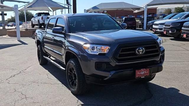 2022 Toyota Tacoma 2WD Vehicle Photo in San Angelo, TX 76901