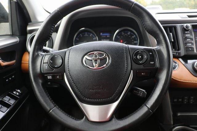 2018 Toyota RAV4 Vehicle Photo in Salem, OR 97301