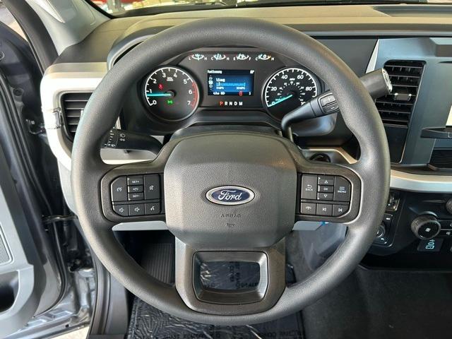 2024 Ford Super Duty F-250 SRW Vehicle Photo in Danville, KY 40422-2805