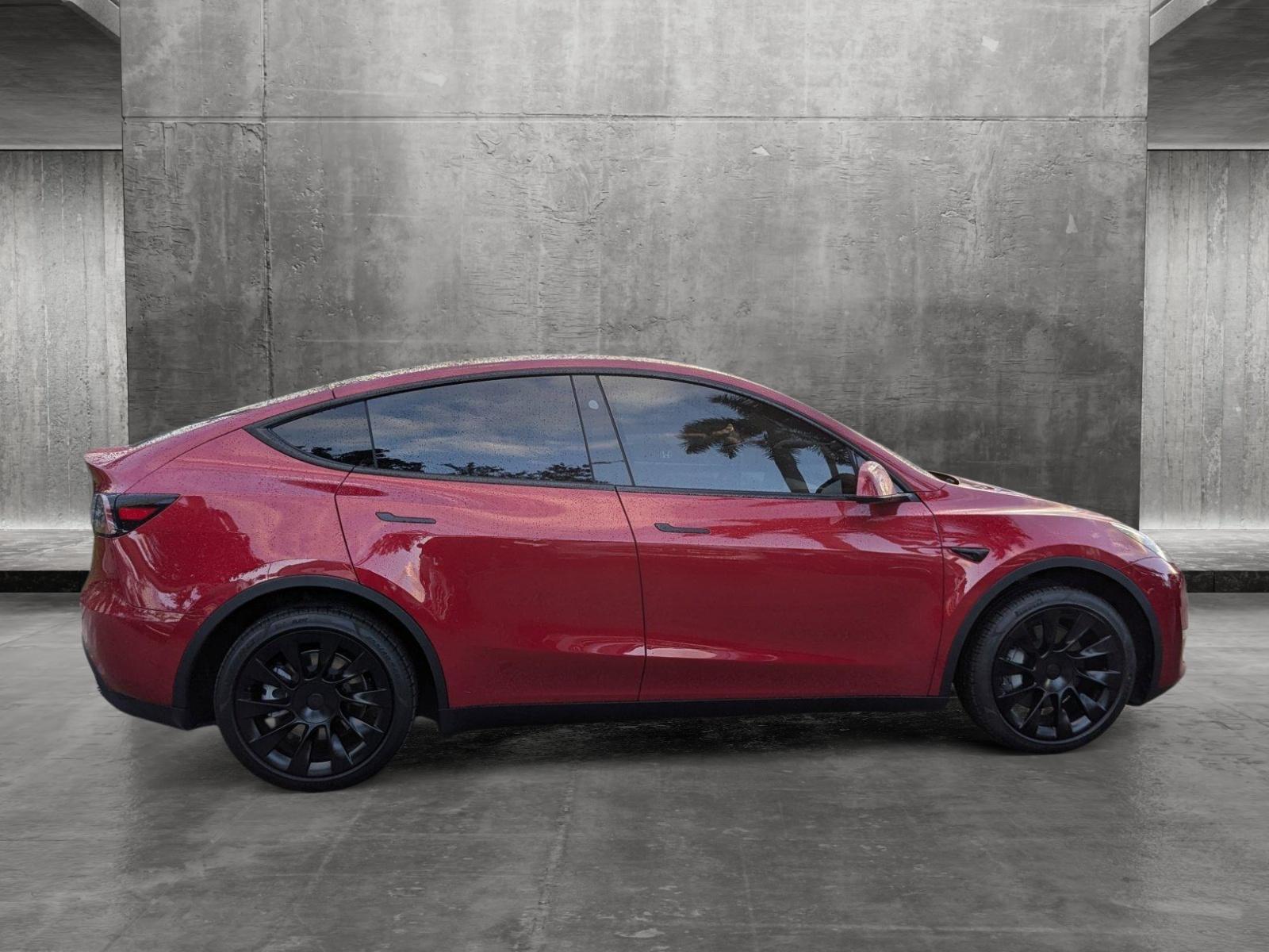 2023 Tesla Model Y Vehicle Photo in Miami, FL 33169