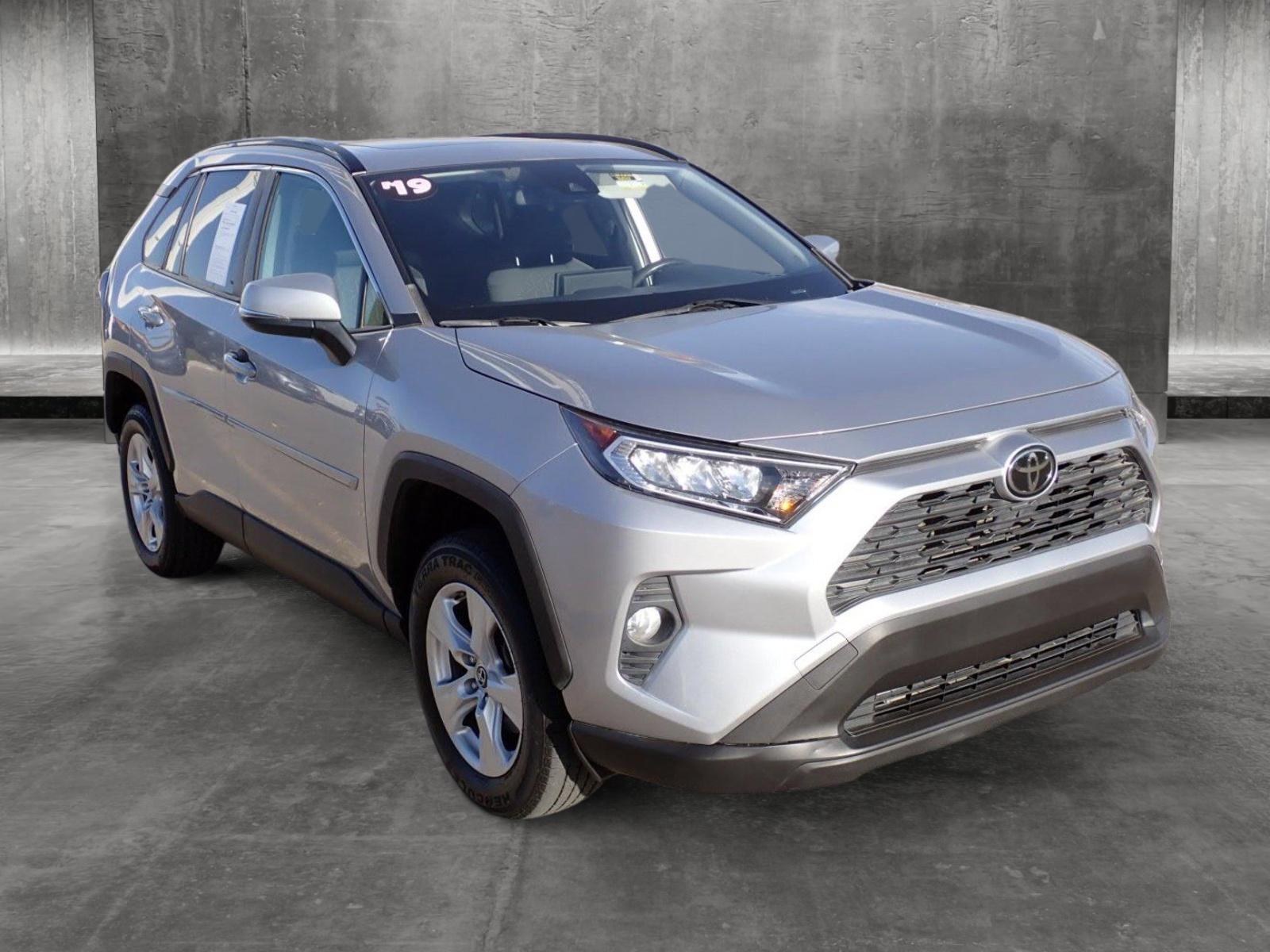 2019 Toyota RAV4 Vehicle Photo in DENVER, CO 80221-3610