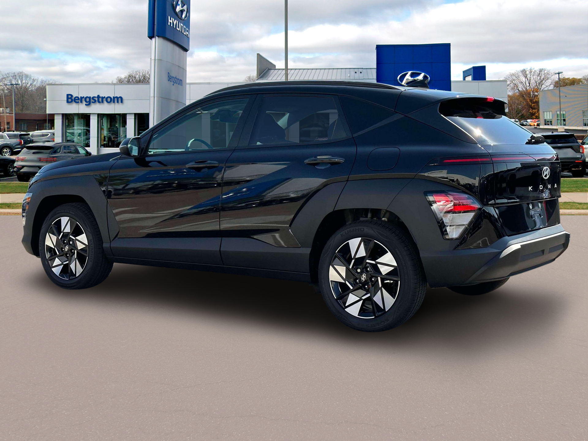 2025 Hyundai KONA Vehicle Photo in Green Bay, WI 54304