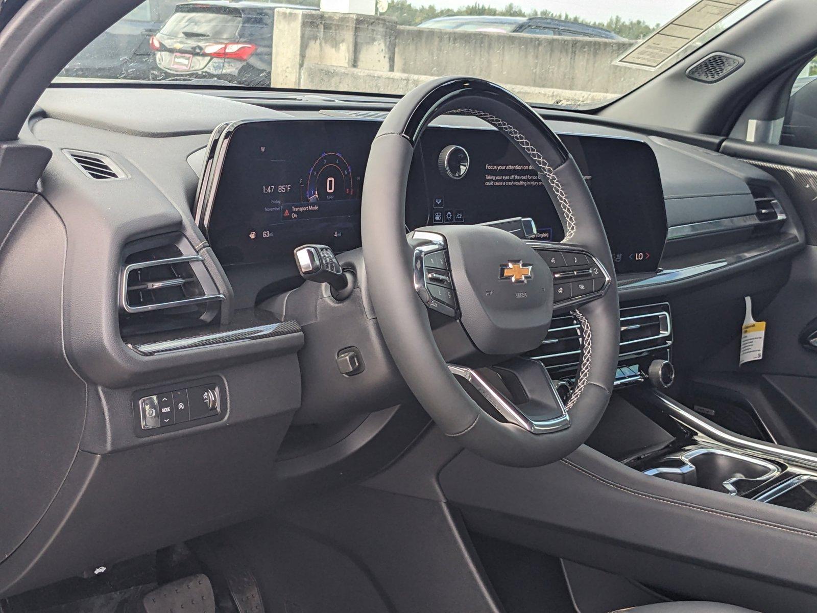 2025 Chevrolet Traverse Vehicle Photo in MIAMI, FL 33172-3015