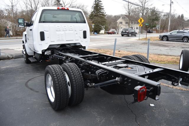 2023 Chevrolet Silverado 6500 HD Vehicle Photo in WHITMAN, MA 02382-1041