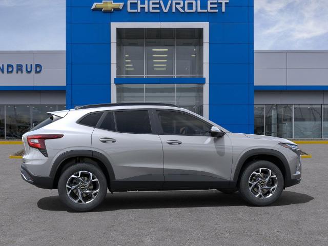 2025 Chevrolet Trax Vehicle Photo in GREEN BAY, WI 54302-3701