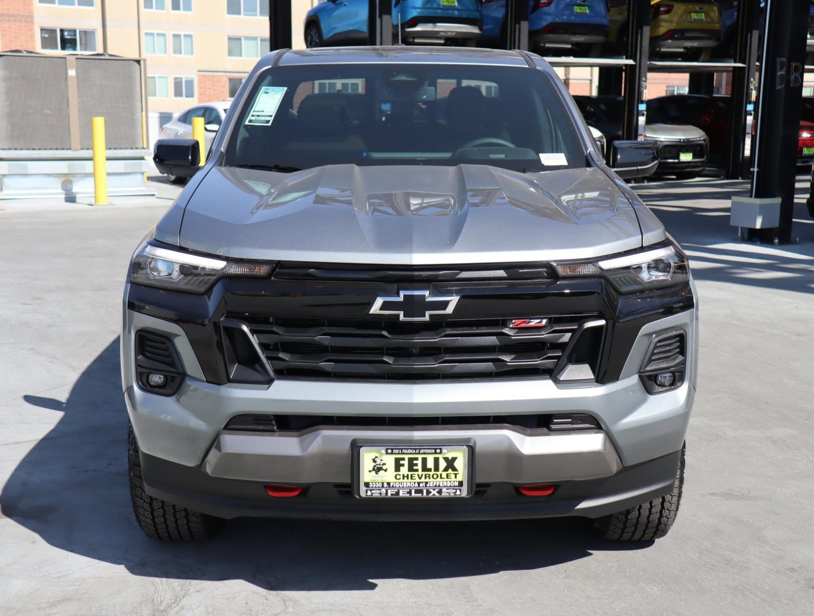 2024 Chevrolet Colorado Vehicle Photo in LOS ANGELES, CA 90007-3794