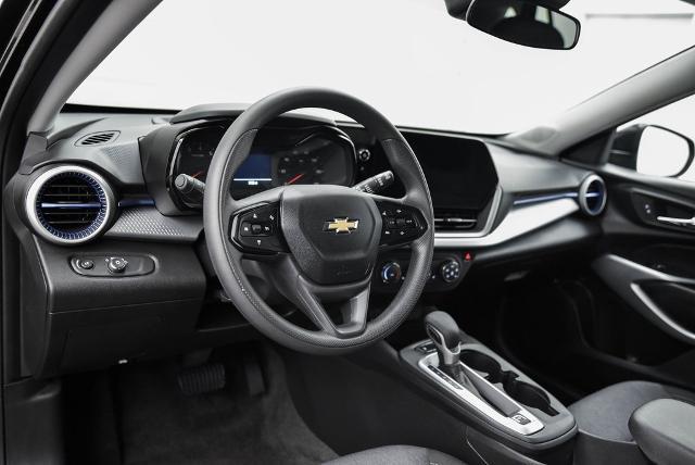 2024 Chevrolet Trax Vehicle Photo in Akron, OH 44312