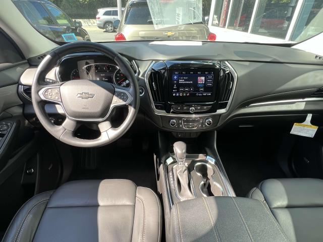 2021 Chevrolet Traverse Vehicle Photo in DOUGLASTON, NY 11362-1062