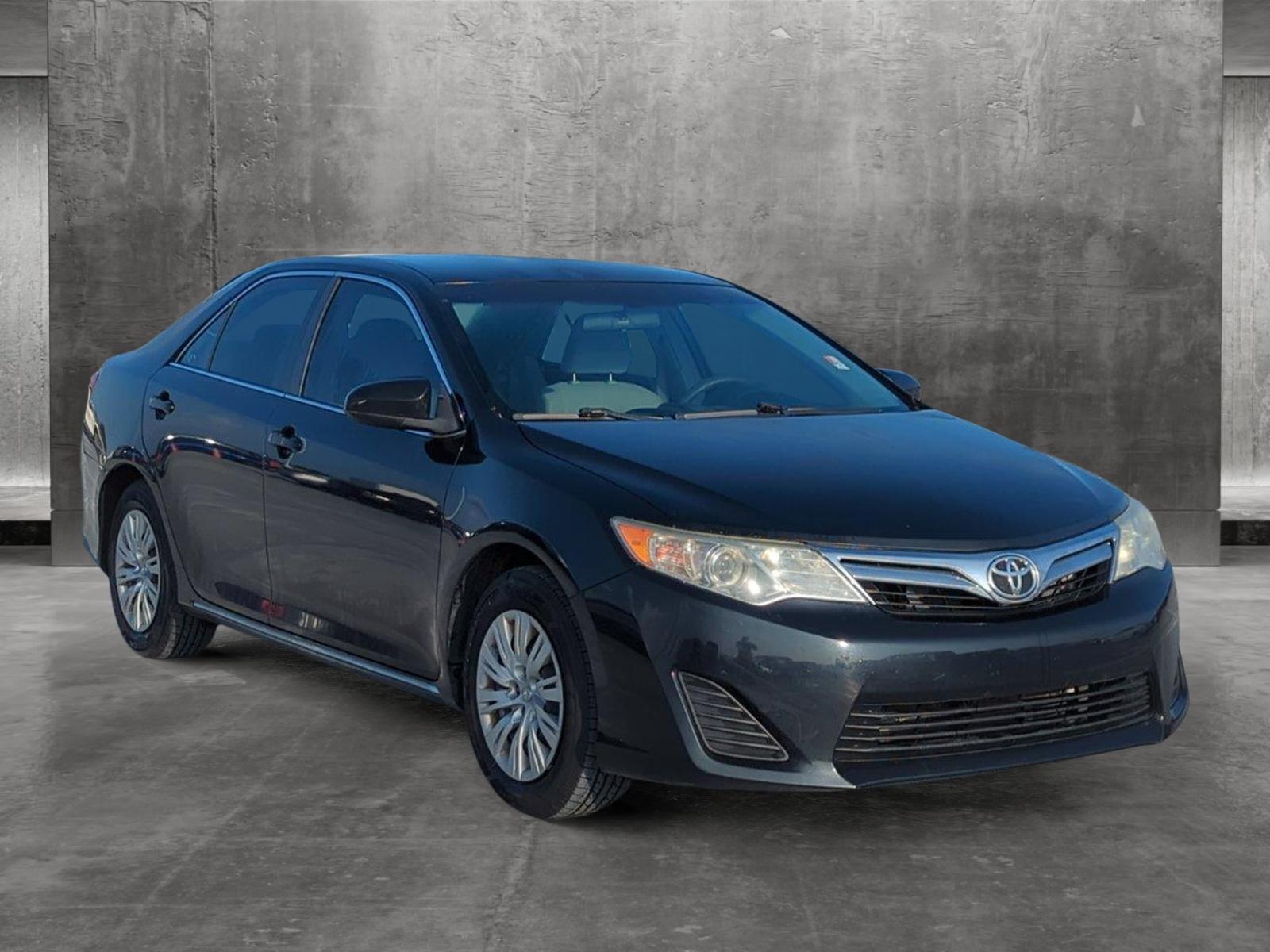 2013 Toyota Camry Vehicle Photo in Ft. Myers, FL 33907