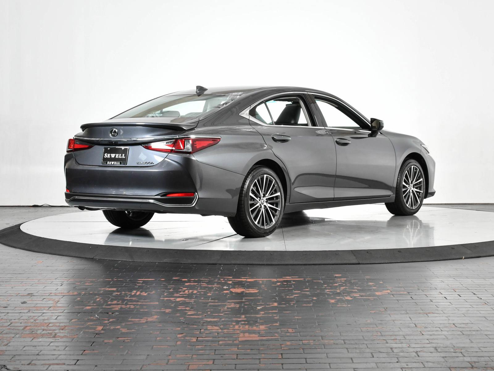 2025 Lexus ES 300h Vehicle Photo in DALLAS, TX 75235