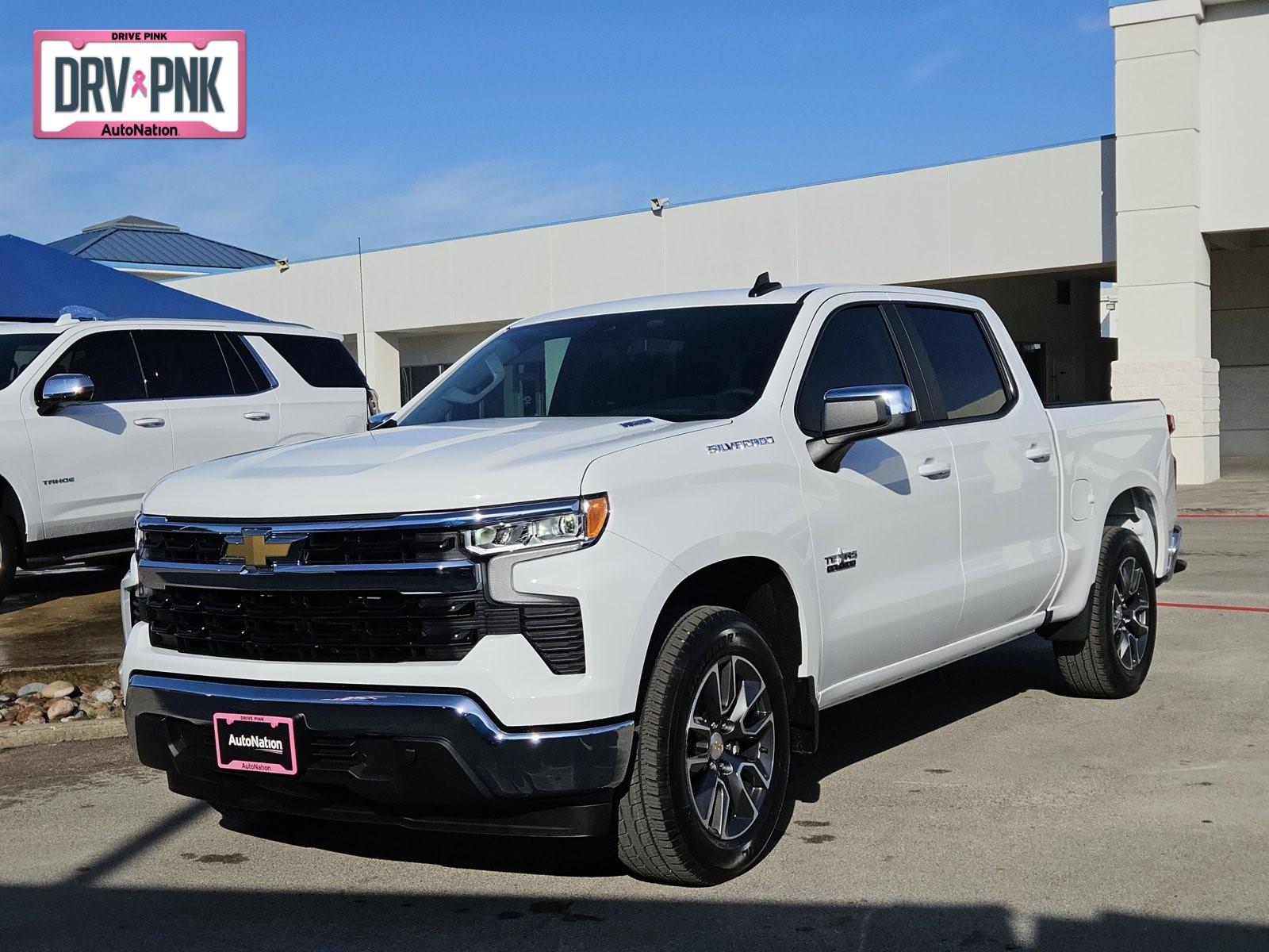 2025 Chevrolet Silverado 1500 Vehicle Photo in NORTH RICHLAND HILLS, TX 76180-7199