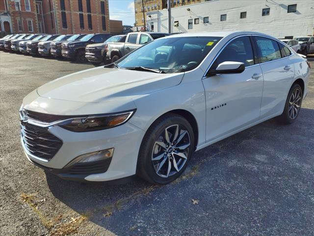 2025 Chevrolet Malibu Vehicle Photo in INDIANA, PA 15701-1897