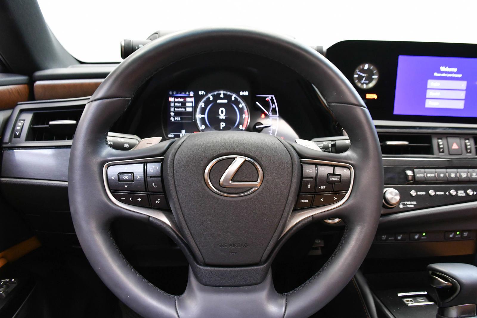 2024 Lexus ES 350 Vehicle Photo in DALLAS, TX 75235