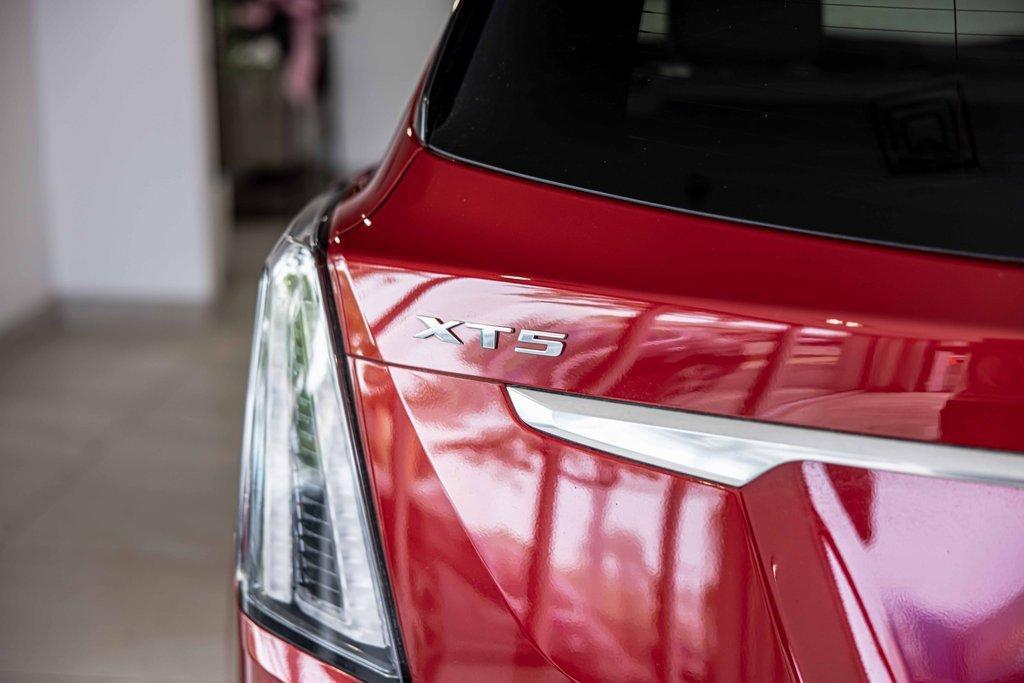 2023 Cadillac XT5 Vehicle Photo in Saint Charles, IL 60174