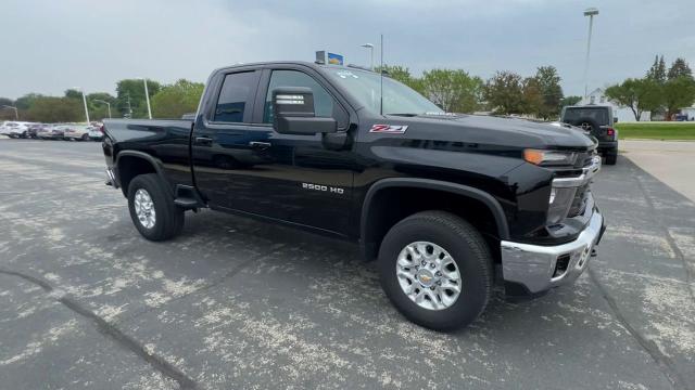 Used 2024 Chevrolet Silverado 2500HD LT with VIN 1GC5YNE77RF115903 for sale in Lewiston, MN