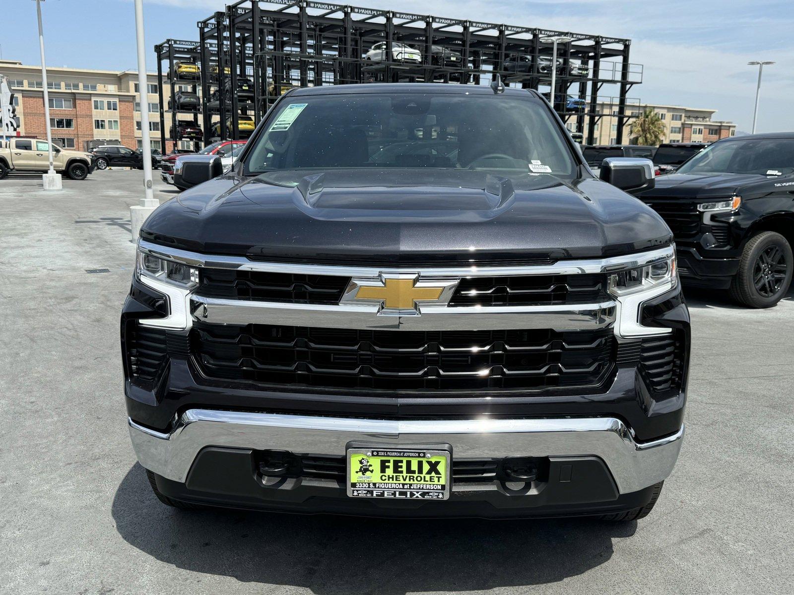 2024 Chevrolet Silverado 1500 Vehicle Photo in LOS ANGELES, CA 90007-3794