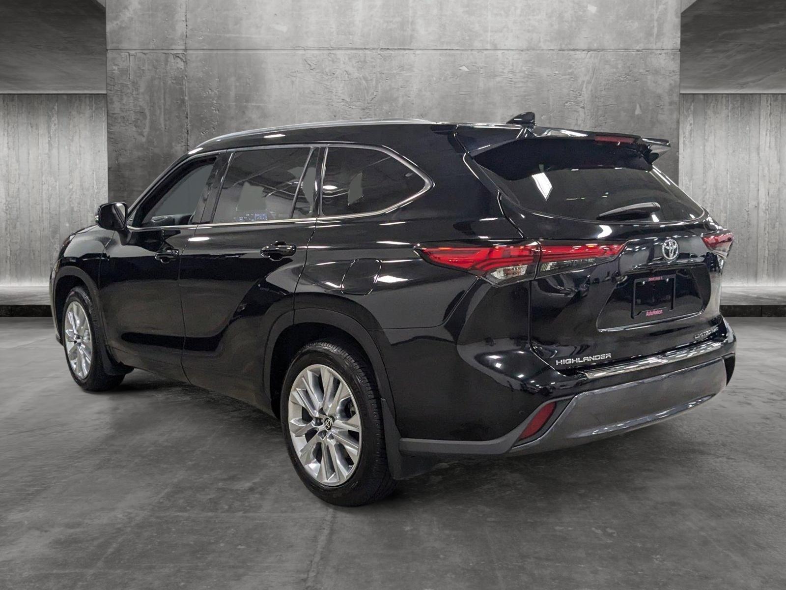 2021 Toyota Highlander Vehicle Photo in Pompano Beach, FL 33064