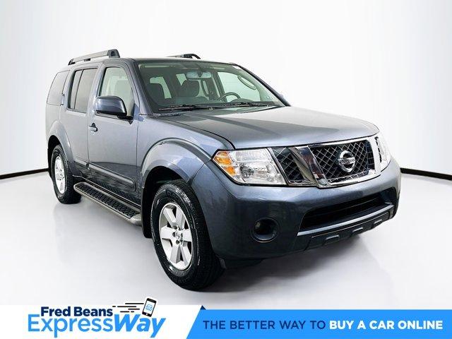 2012 Nissan Pathfinder Vehicle Photo in Doylestown, PA 18901