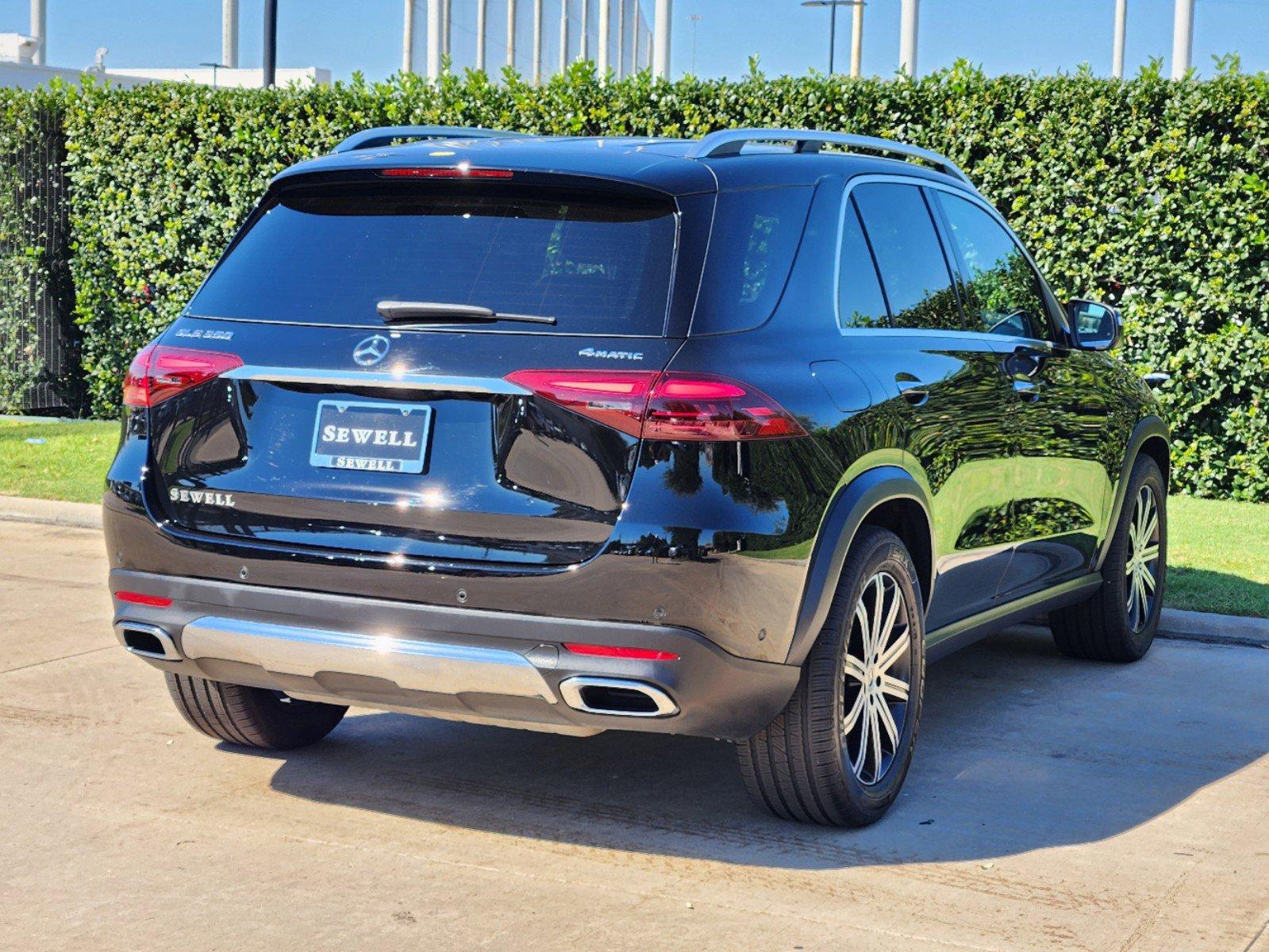 2024 Mercedes-Benz GLE Vehicle Photo in HOUSTON, TX 77079