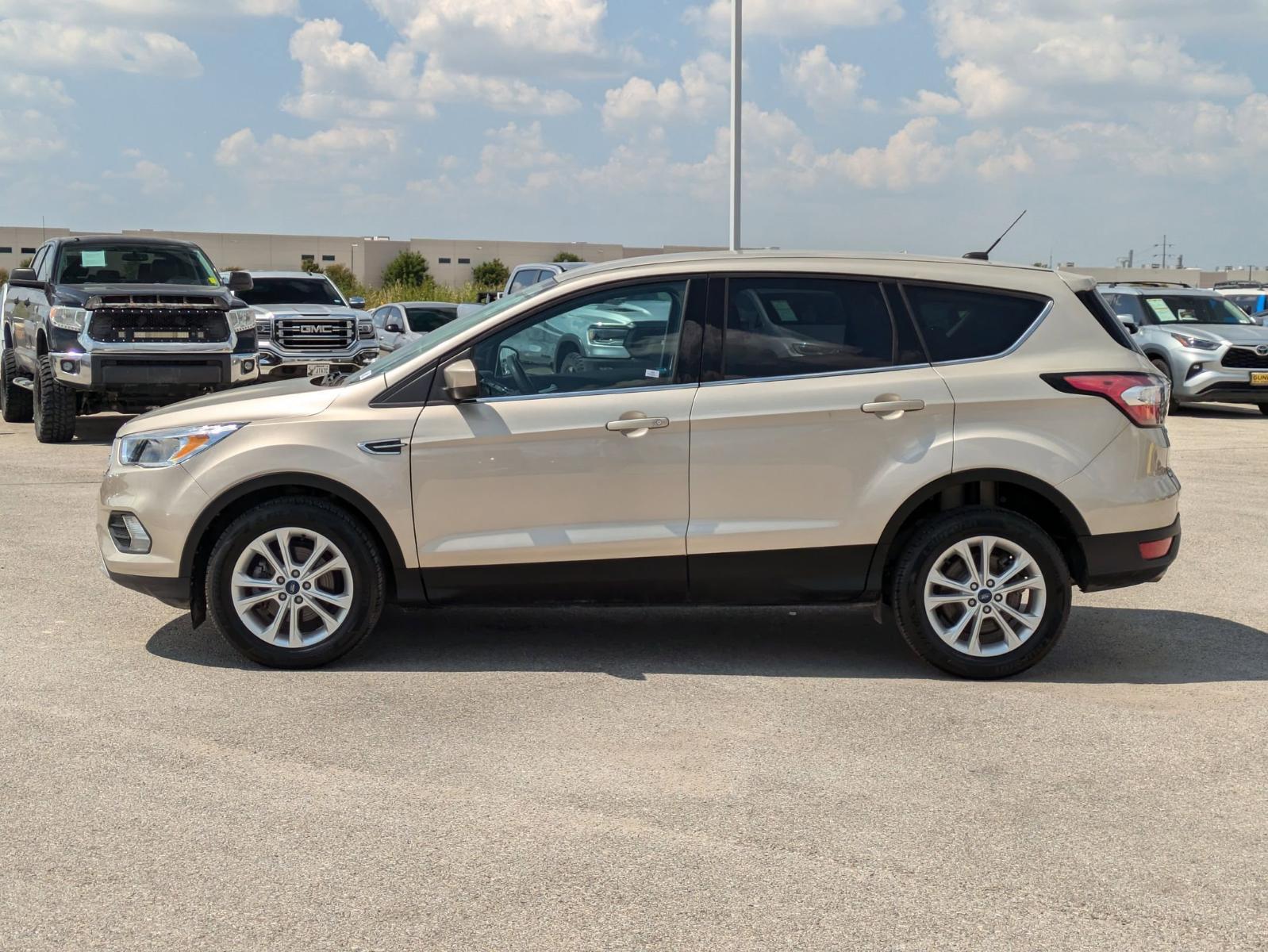 2017 Ford Escape Vehicle Photo in Seguin, TX 78155