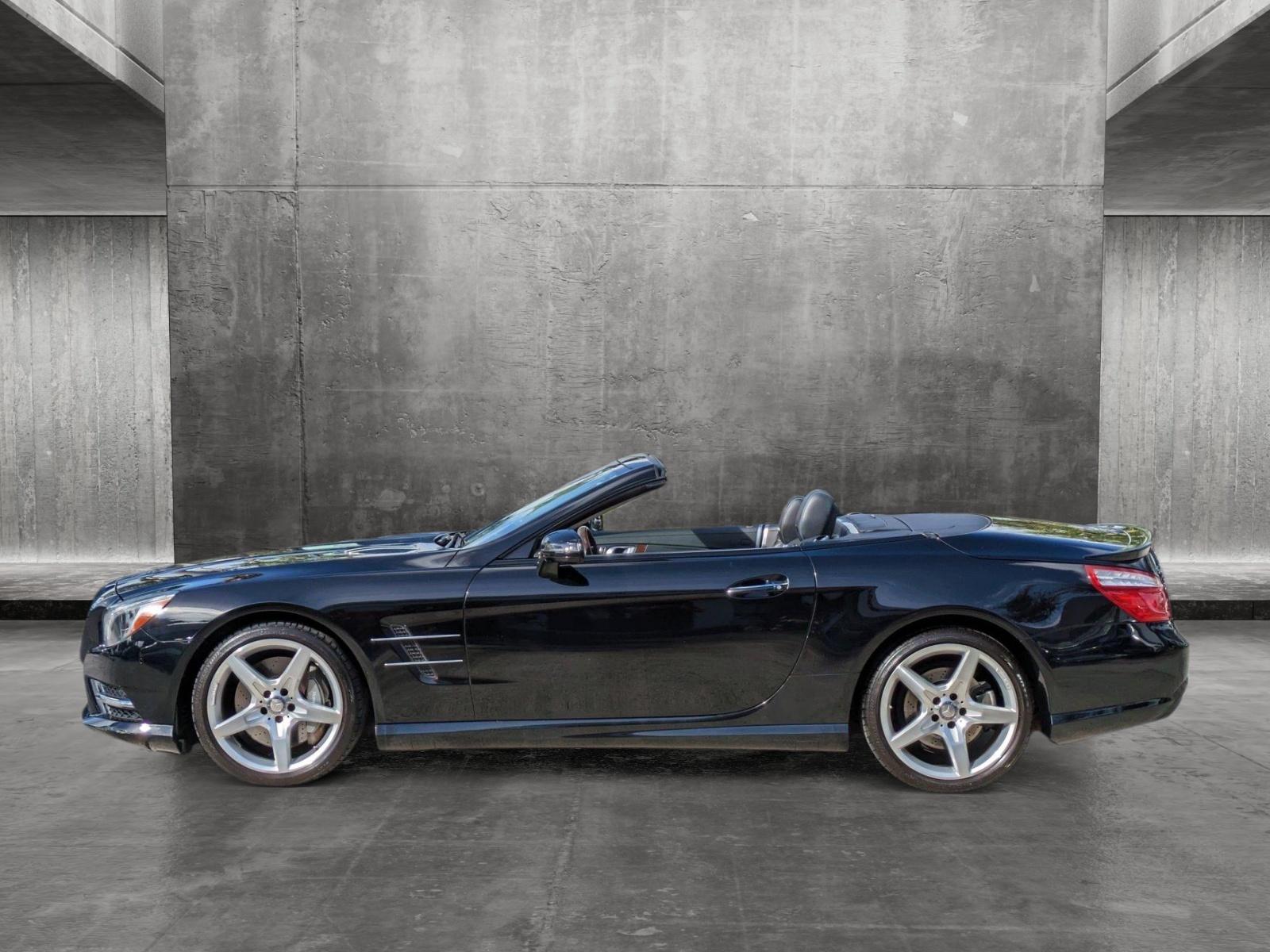 2013 Mercedes-Benz SL-Class Vehicle Photo in Coconut Creek, FL 33073