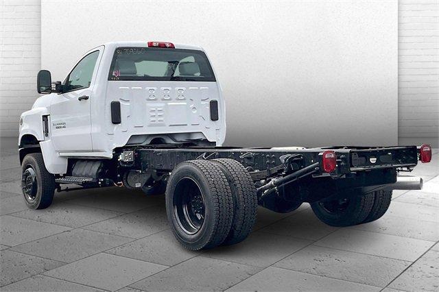 2024 Chevrolet Silverado Chassis Cab Vehicle Photo in INDEPENDENCE, MO 64055-1314