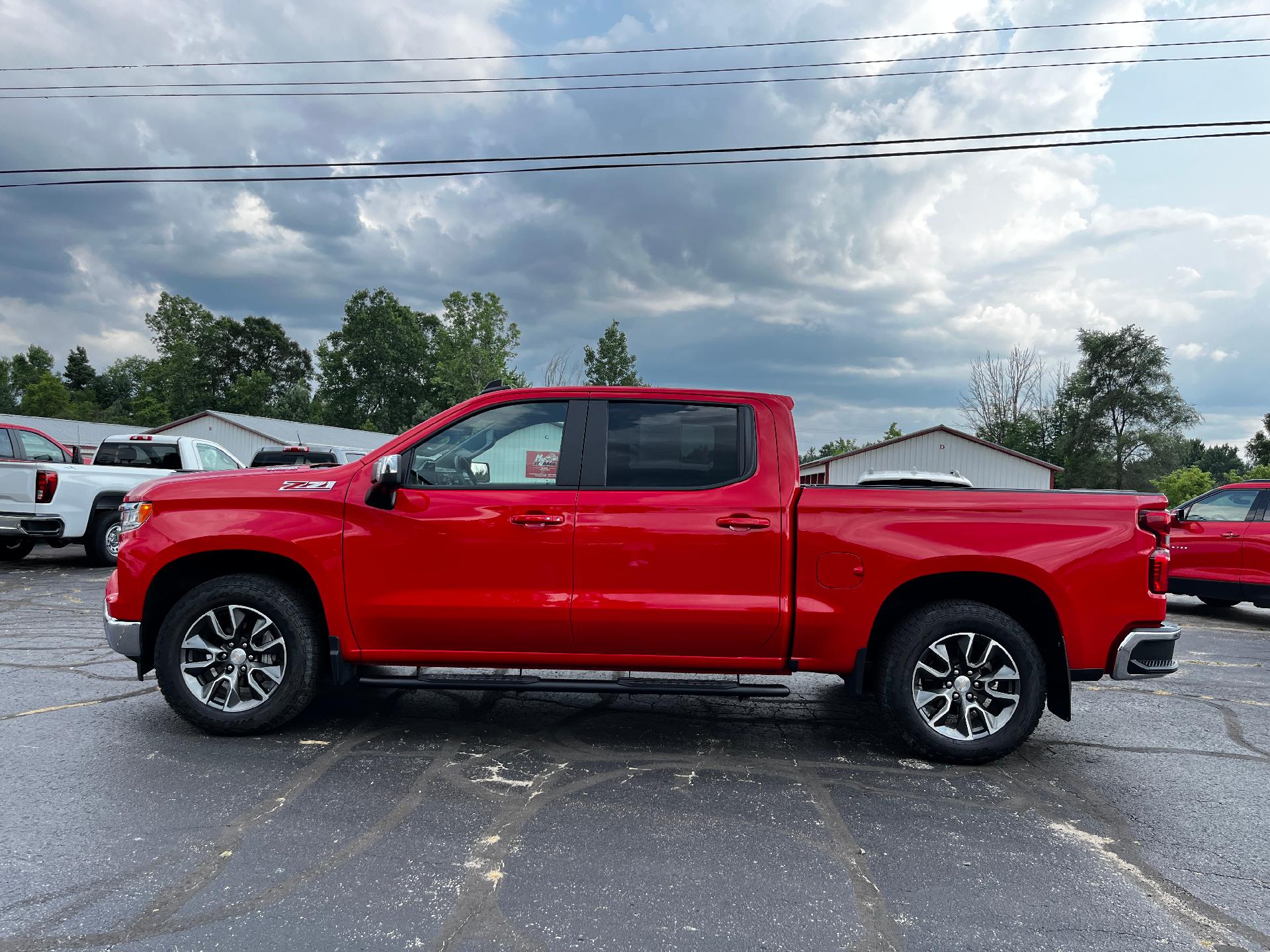 2024 Chevrolet Silverado 1500 Vehicle Photo in CLARE, MI 48617-9414