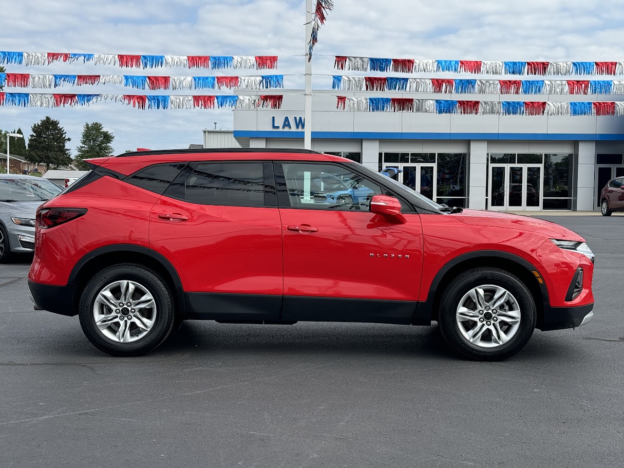 2021 Chevrolet Blazer Vehicle Photo in BOONVILLE, IN 47601-9633