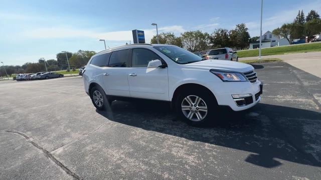 Used 2015 Chevrolet Traverse 2LT with VIN 1GNKRHKD4FJ280691 for sale in Lewiston, MN