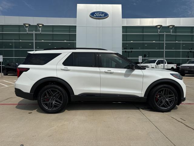 2025 Ford Explorer Vehicle Photo in Terrell, TX 75160