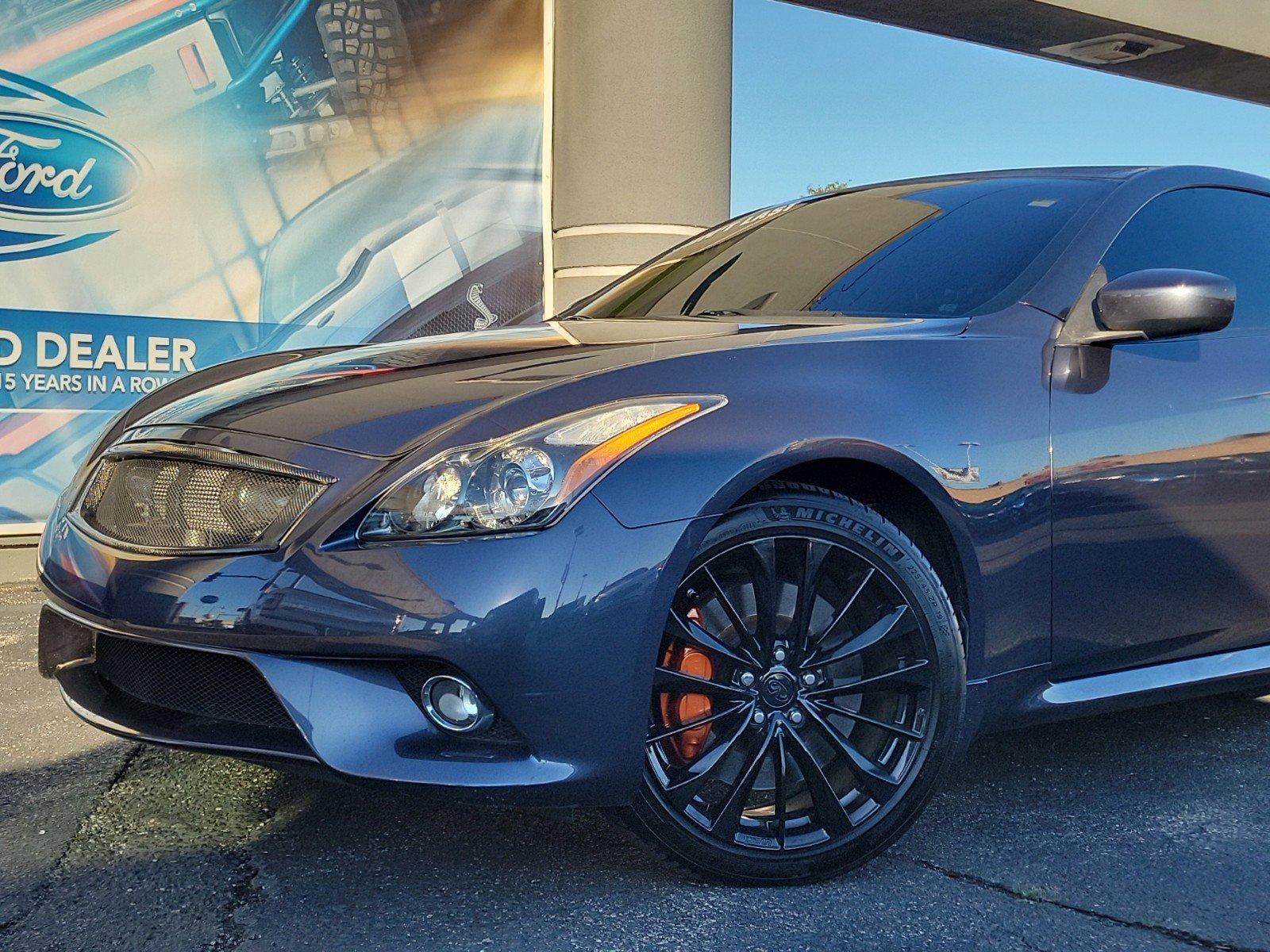 2011 INFINITI G37 Coupe Vehicle Photo in Saint Charles, IL 60174