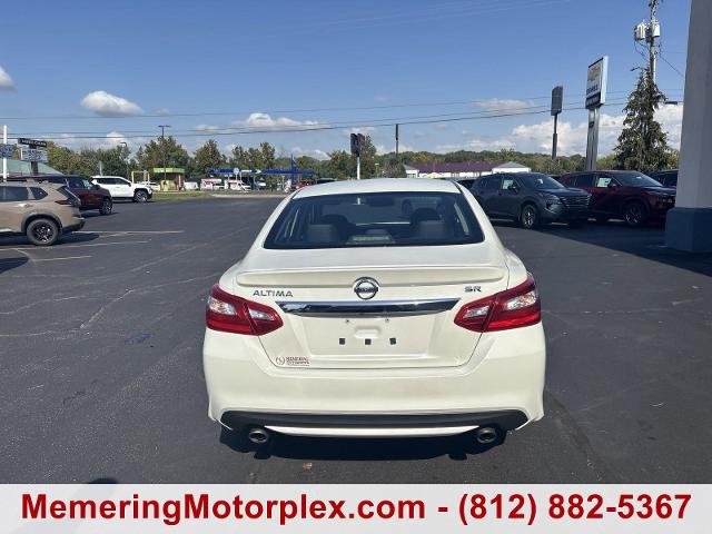 2016 Nissan Altima Vehicle Photo in VINCENNES, IN 47591-5519