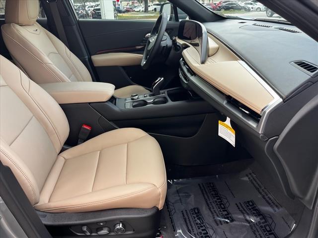 2025 Cadillac XT4 Vehicle Photo in TAMPA, FL 33612-3404