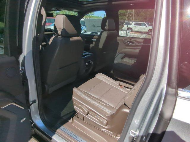 2024 GMC Yukon XL Vehicle Photo in ALBERTVILLE, AL 35950-0246