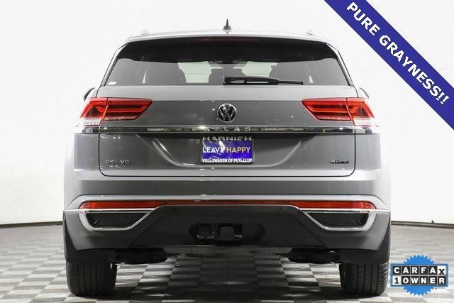 2023 Volkswagen Atlas Cross Sport Vehicle Photo in Puyallup, WA 98371