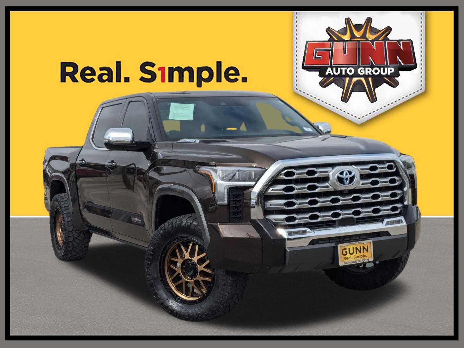 2022 Toyota Tundra 4WD Vehicle Photo in Seguin, TX 78155