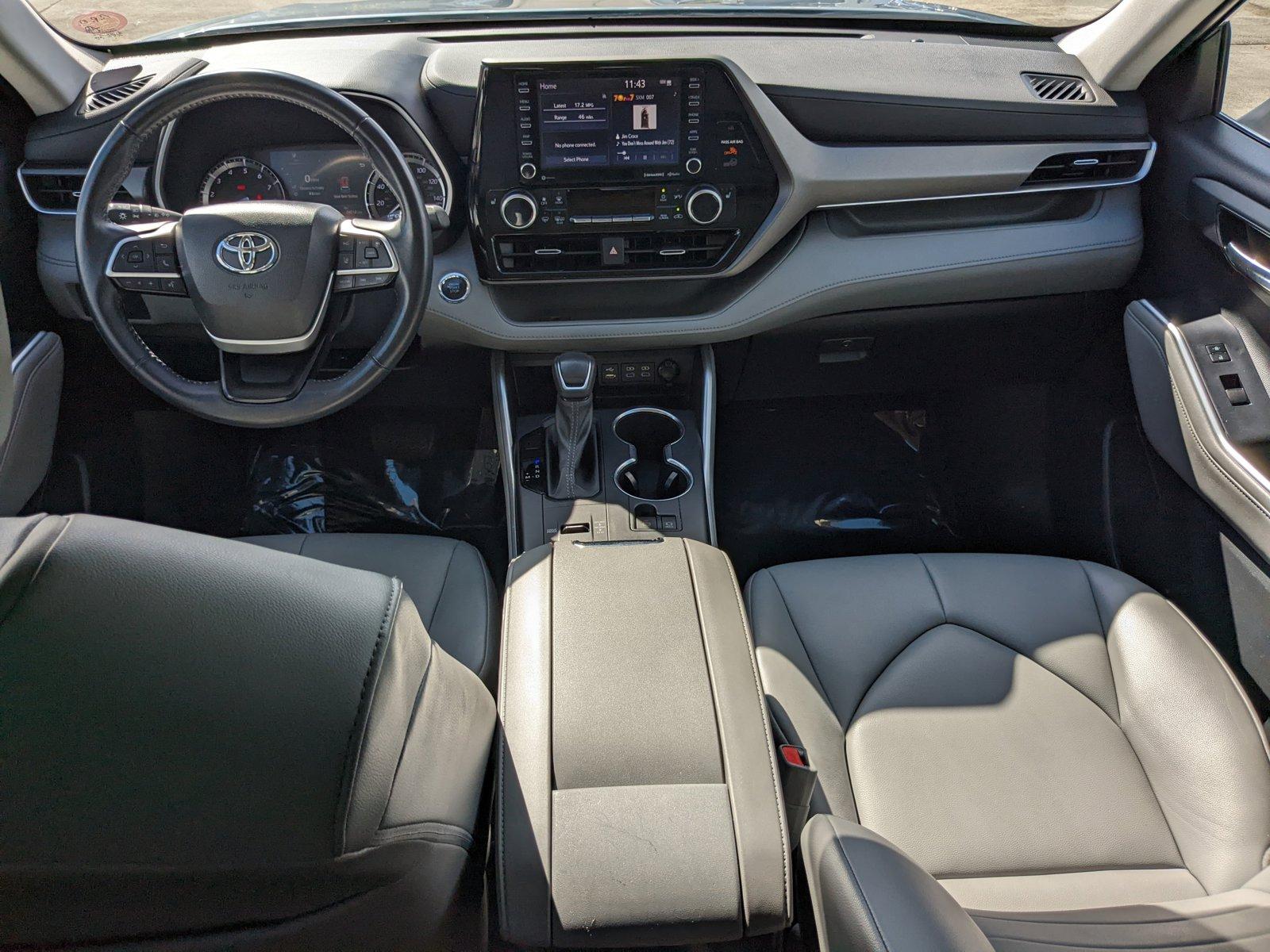 2022 Toyota Highlander Vehicle Photo in Davie, FL 33331