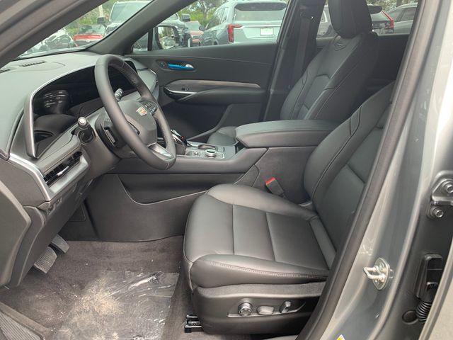 2025 Cadillac XT4 Vehicle Photo in DELRAY BEACH, FL 33483-3294