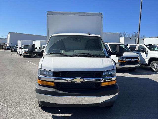 2023 Chevrolet Express Commercial Cutaway Vehicle Photo in ALCOA, TN 37701-3235