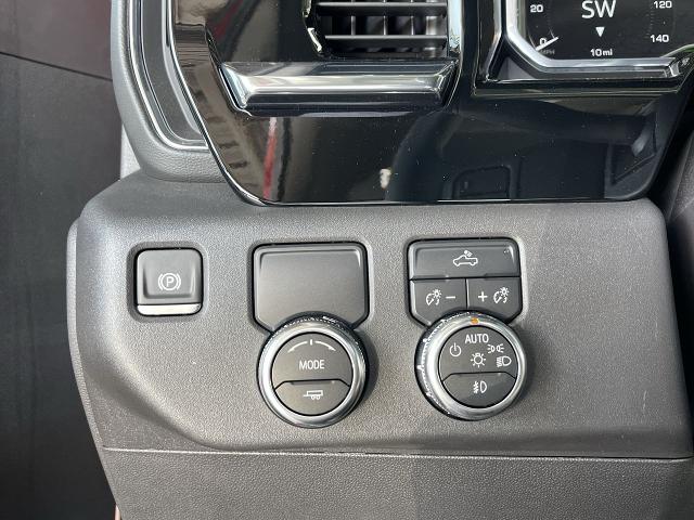 2024 GMC Sierra 1500 Vehicle Photo in TURLOCK, CA 95380-4918